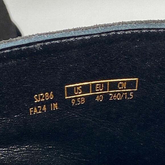 Stuart Weitzman Suede Platform Zipped Booties size 9.5 - Picture 9 of 13